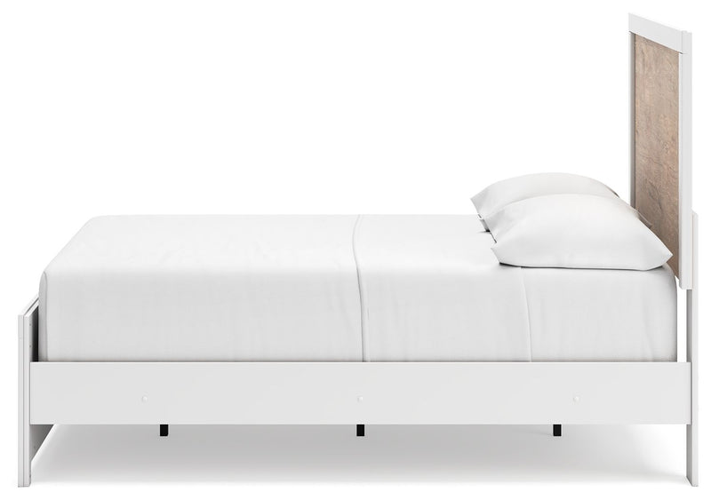 Charbitt - Panel Bed