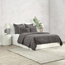 Bari - Velvet Quilt Set