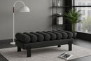 Akeela - Bench