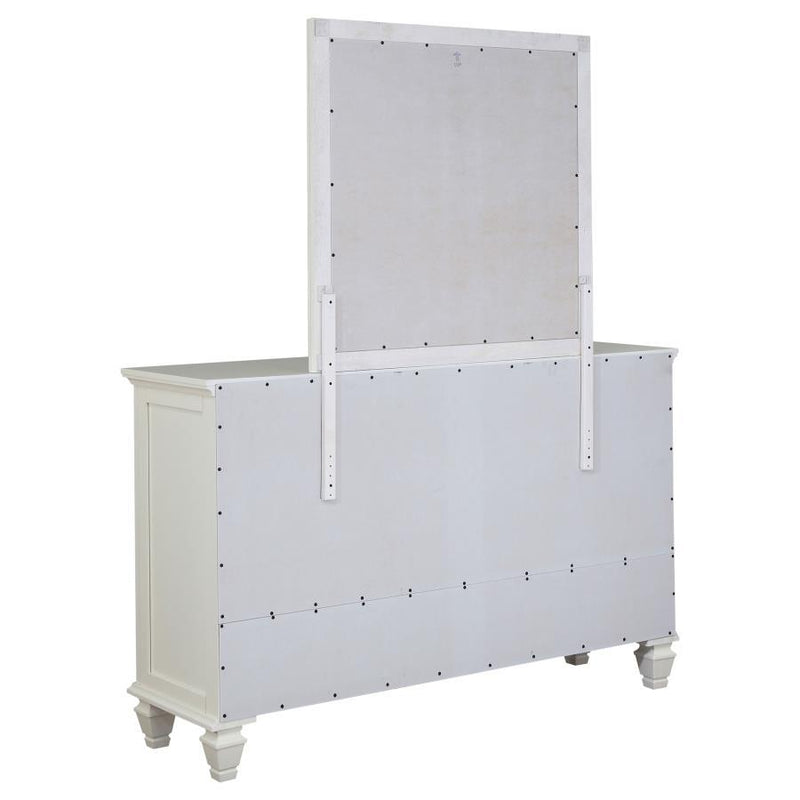 Sandy Beach - 11-drawer Dresser With Mirror